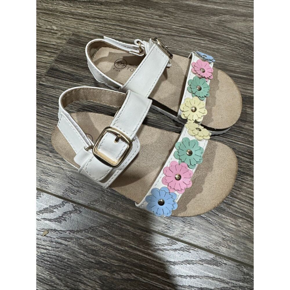 WHITE MOUNTAIN Kids Ease Floral Sandals Size 8